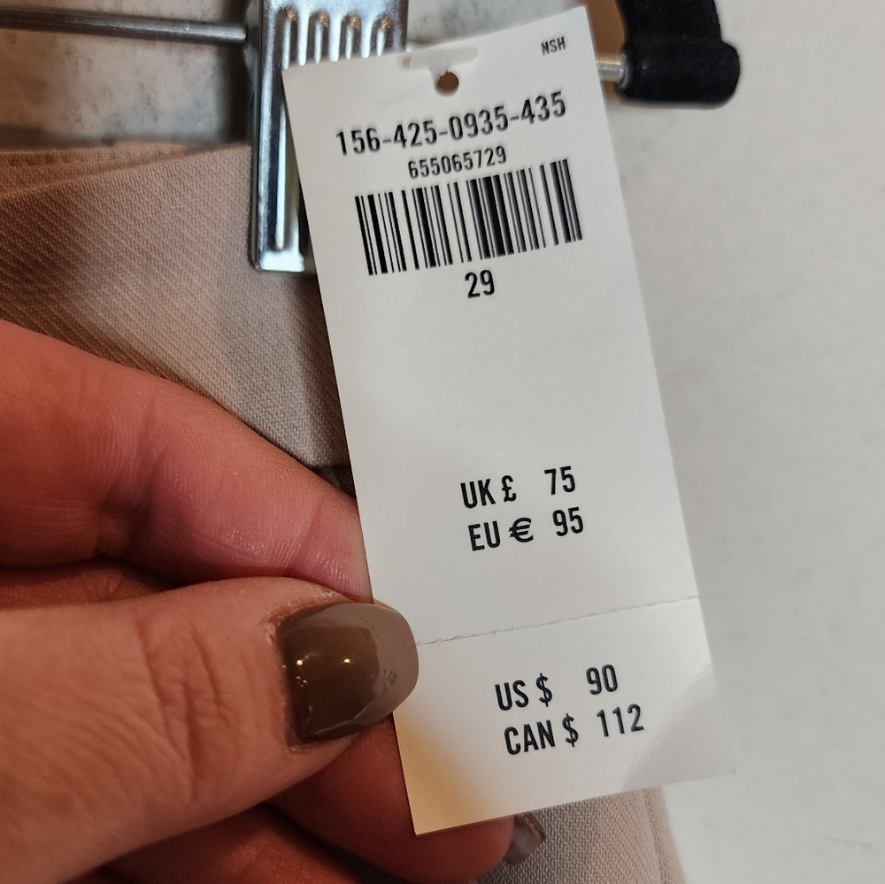 Abercrombie & Fitch Women's Light Taupe Straight-Leg Trousers - Picture 5 of 16